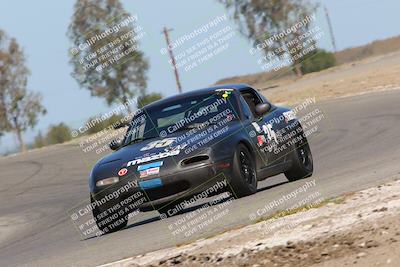 media/May-01-2022-CalClub SCCA (Sun) [[03a481c204]]/Group 5/Qualifying (I5)/